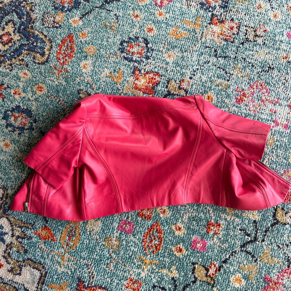 LaMarque cropped short sleeve leather jacket - Picture 5 of 5